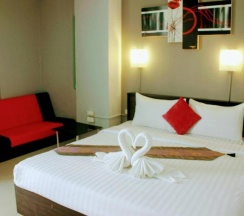 Двухместный номер двуспальная кровать в Holiday Home Patong