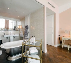 Номер Standard в Soho House Berlin