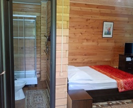 № 1, 3  полулюкс  К миниотели   №1,2 в Золотые пески