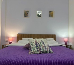 Двухместный стандарт с двуспальной кроватью и удобствами в номере в Митяевский