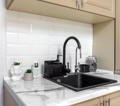 1-комнатные апартаменты улучшенные в На море суточно