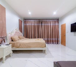 Коттедж с 5 комнатами в Smart home huahin