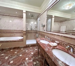 Улучшенный номер без вида (внутренний двор или мансарда) в Taleon Imperial Hotel