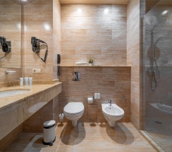 Family Luxury в Vertex