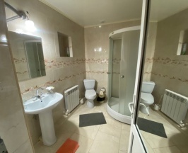 Двухместный номер с диваном Standard №7 двуспальная кровать в Зимний рай