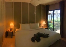 Бунгало с видом на море в HIP Seaview Resort at Phi Phi