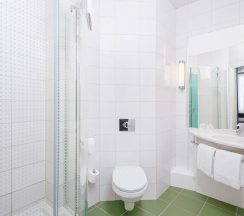 Номер Premium с двуспальной кроватью в ibis Moscow Paveletskaya