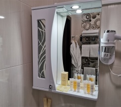 Делюкс в Петровский