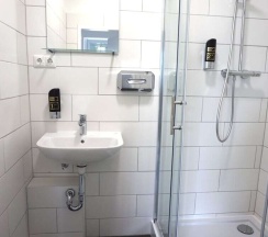 Трёхместные апартаменты в Apartment Hotel Wittenau