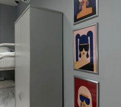 Женский в Квартирант