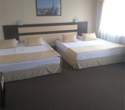 Полулюкс  с двумя кроватями в Skyотель