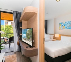 Двухместный номер Deluxe Plus c 1 комнатой 2 отдельные кровати в Grand Kata VIP