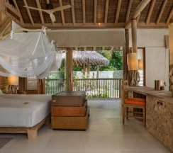 Reserve с видом на закат в Soneva Fushi