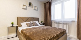 Екатеринбург: Апартаменты DreamHouse (ДримХаус) на улице Братская 27 корпус 3