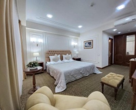Двухместный номер Deluxe двуспальная кровать в Plaza Hotel Almaty