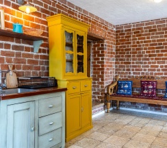 Зелёный Дом, ул. Теремки, 8 в Зеленый дом