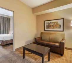 Двухместный люкс c 1 комнатой двуспальная кровать в Extended Stay America Suites - Dallas - Frankford Road