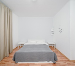 Улучшенная квартира ул. 8 Марта 190 с отдельной спальней в Rooms-Eкб