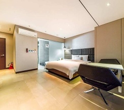 Номер Premier в F HOTEL Yeongdeungpo
