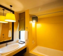 Номер Standard с балконом в Palm Galleria Resort