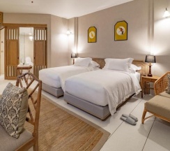 Четырёхместный Penthouse Pool ‘Devasom Sky Villa’ с 2 комнатами в Devasom Khao Lak Beach Resort & Villas