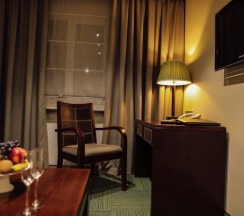 Двухместный номер Comfort двуспальная кровать в Dastan Hotel Aktobe