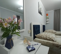 Четырёхместный номер Superior с балконом в Samira