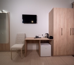 СТАНДАРТ (узкий) с 2-мя кроватями со ВСЕМИ удобствами. Новый номерной фонд в MaxxRoyal