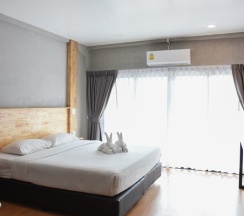Двухместный номер Standard с балконом двуспальная кровать в Basaya Beach Hotel & Resort