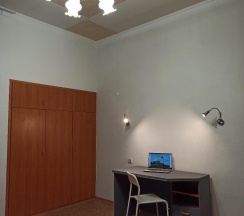 3-комнатные апартаменты стандарт в Rooms4Rent (Румс фор Рент)