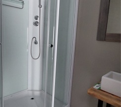 Трехместный на втором этаже с видом на вулканы №7 в Мята