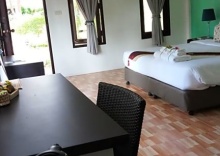 Двухместный номер Deluxe двуспальная кровать в Baanchuengkao Resort Ranong