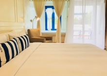 Номер Deluxe с балконом в The Oia Resort Pai