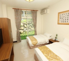 Двухместный номер Standard с балконом 2 отдельные кровати в Zen and Pine Resort