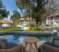 Двухместный номер Pool Access Grand Deluxe двуспальная кровать в Eden Beach Khaolak Resort and Spa A Lopesan Collection Hotel