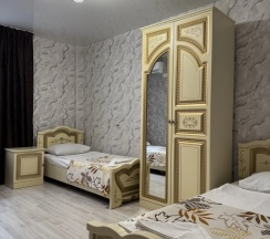 Трёхместный номер Standard в Dvin