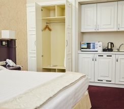 Junior Suite "Simple" в The Bridge hotel
