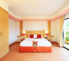 Двухместный номер Superior с балконом двуспальная кровать в Baan Boa Resort