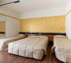Четырёхместный номер Standard в Park Hotel Rimini