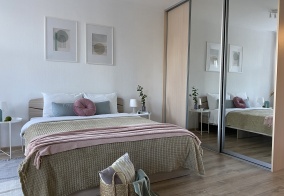 Апартаменты Апартаменты на Орджоникидзе, 1 в Верхней Пышме