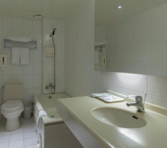 Двухместный номер Standard двуспальная кровать в Bitan Hotel