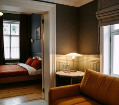 Двухкомнатный делюкс «Комната Зурина» в Сомов