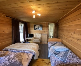 Трёхместный номер Comfort с красивым видом из окна в Белый аист