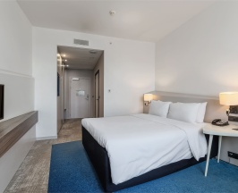 Номер Classic с двуспальной кроватью в Mercure