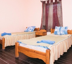 2-местный коттедж эконом (с завтраком) в Путина