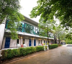 Двухместный номер Deluxe двуспальная кровать в The Forest Home Resort