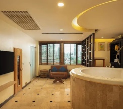 Двухместный люкс c 1 комнатой (двуспальная кровать) в The Davis Bangkok Hotel