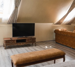 Super Luxe в Чайка