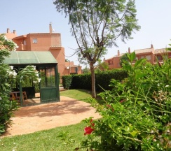 Коттедж с 4 комнатами в Manilva Beach 97