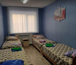Кровать в 4-местном общем номере в Аленат центр